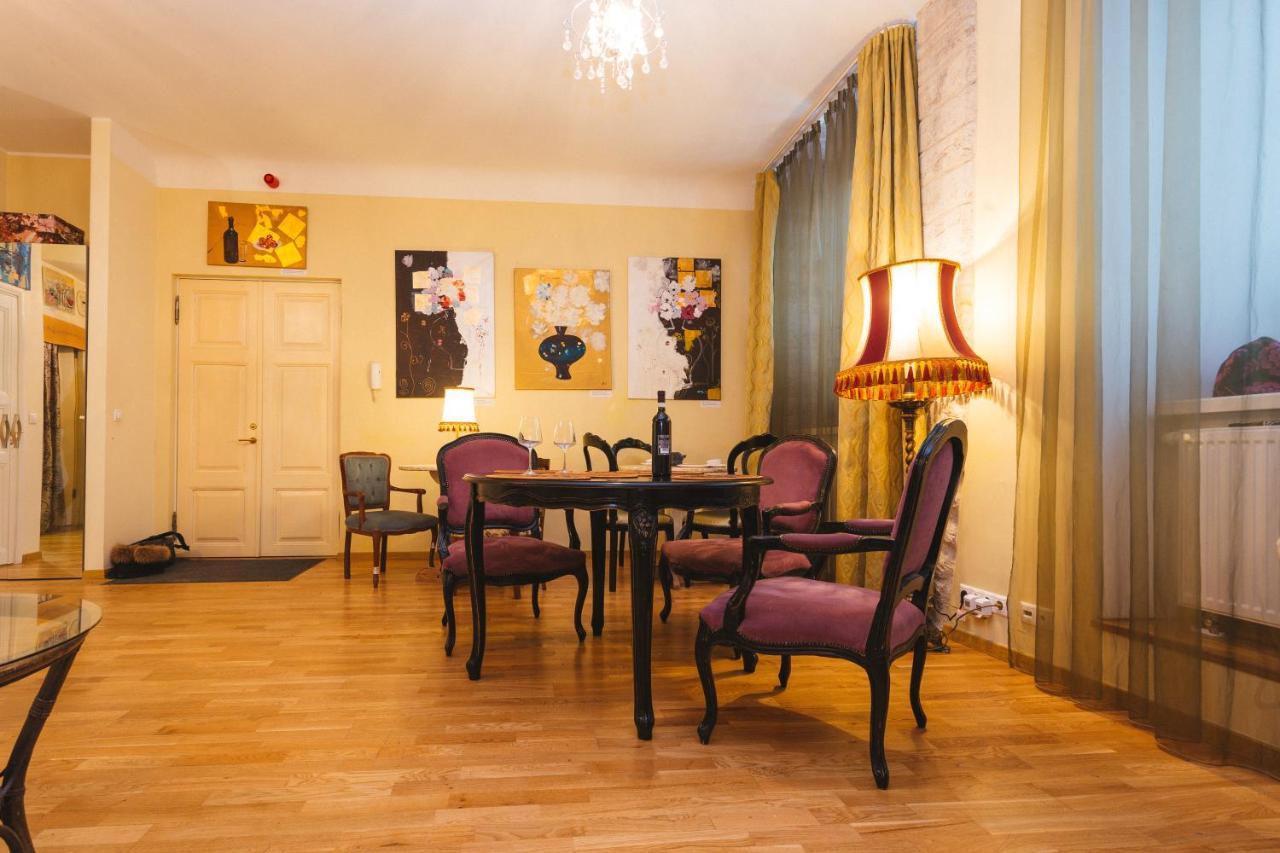 Cozy Apartment In Old Town Tallinn Exterior foto
